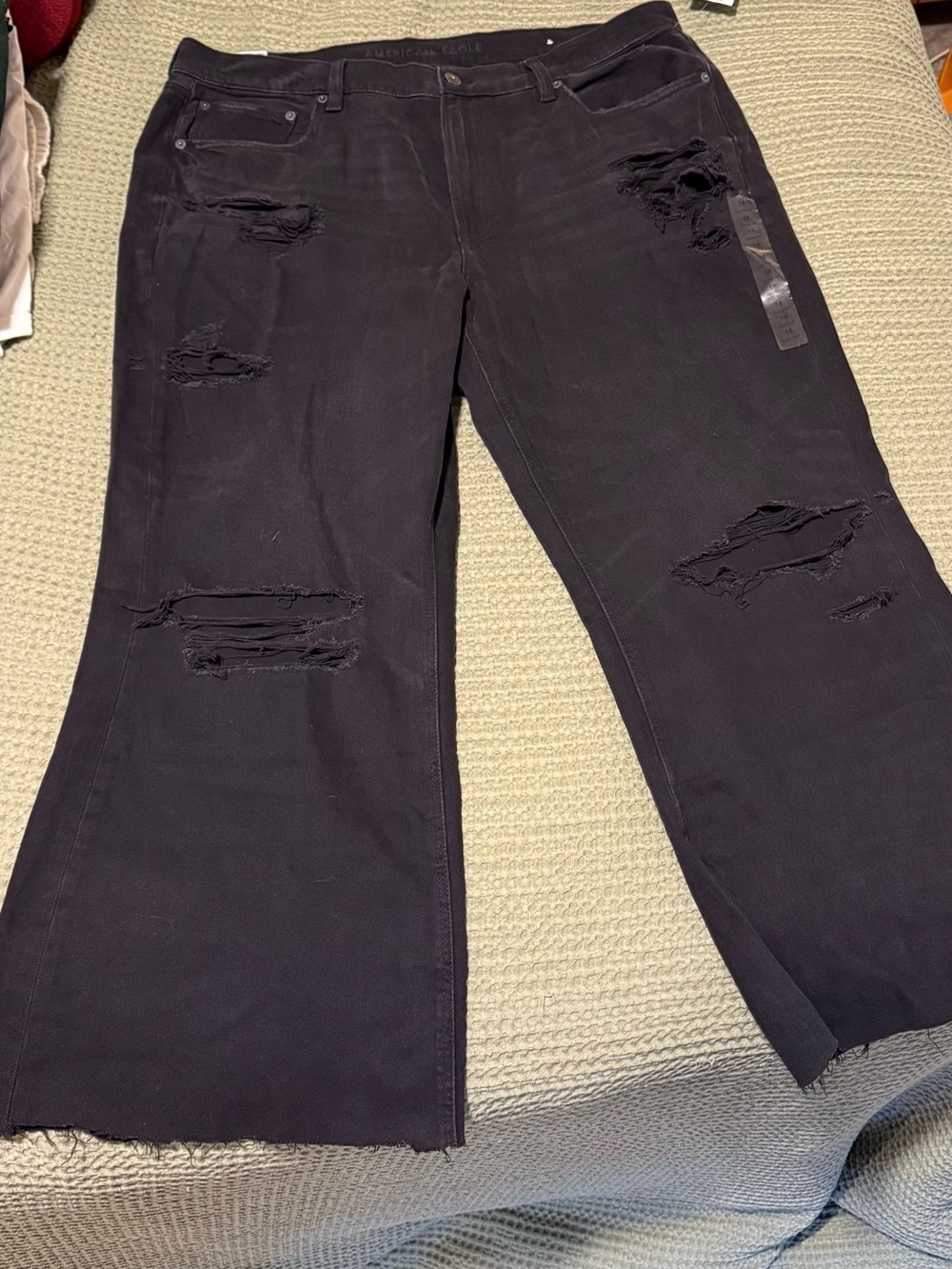 American Eagle - Women’s Distressed Black Jeans, Flared - 18 Short* NWT